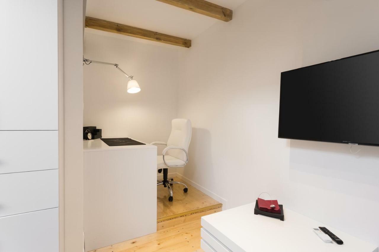 Fifny Apartment Poznań Kültér fotó